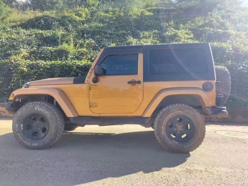 保山14年Jeep牧馬人3