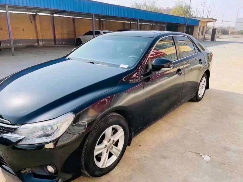 北京14年丰田锐志7