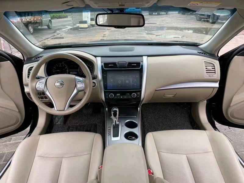 深圳18年日產天籟3