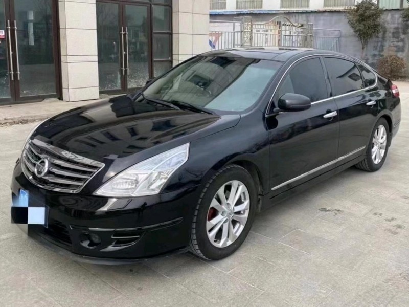 青島10年日產天籟3