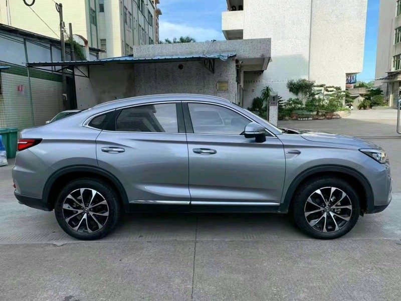 中山20年長安汽車CS852