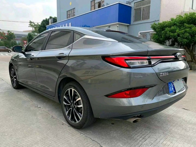 中山20年江淮A56