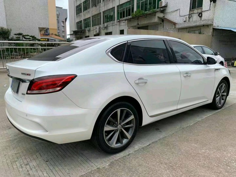 中山20年名爵66