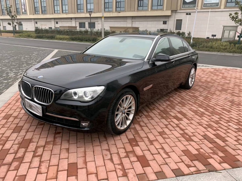 徐州14年宝马7系3