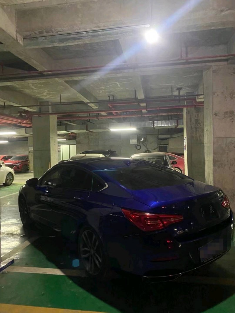 貴陽19年紅旗H57