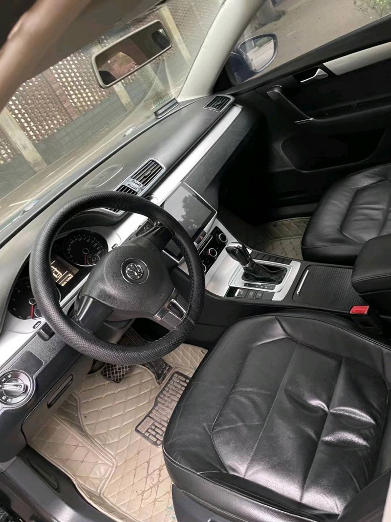 北京14年大众迈腾8