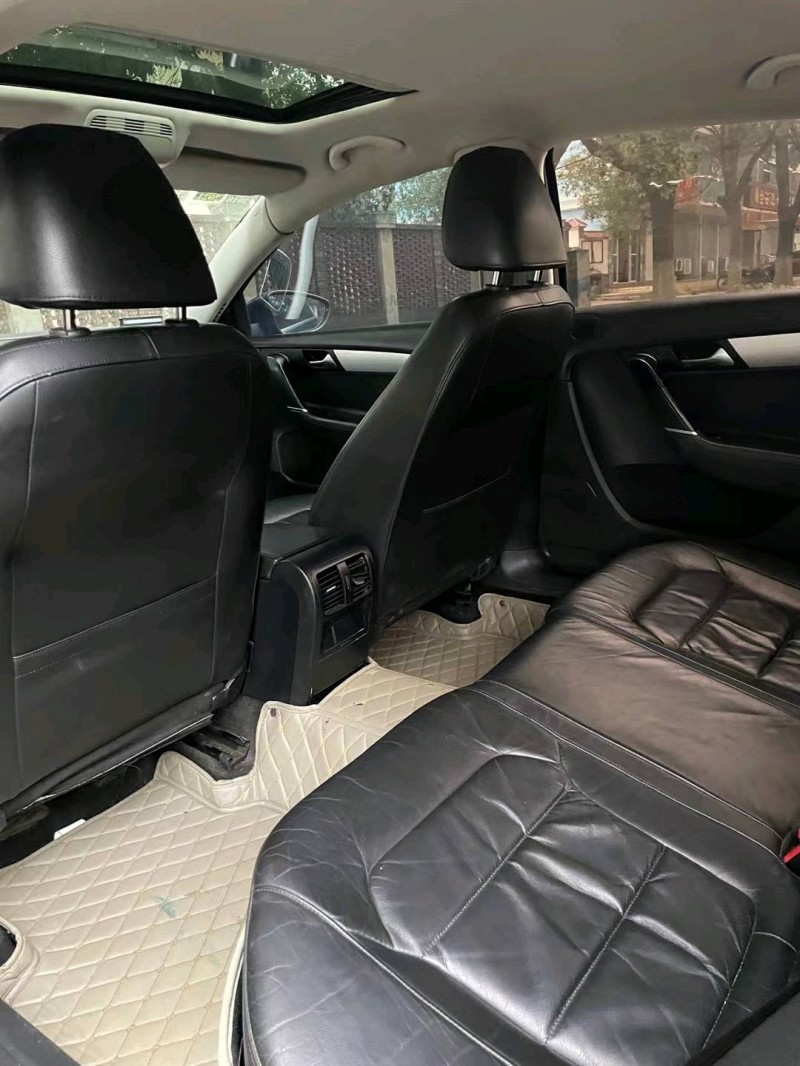 北京14年大众迈腾7