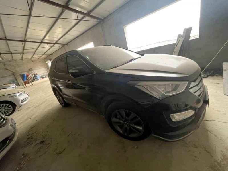 北京13年现代格越1