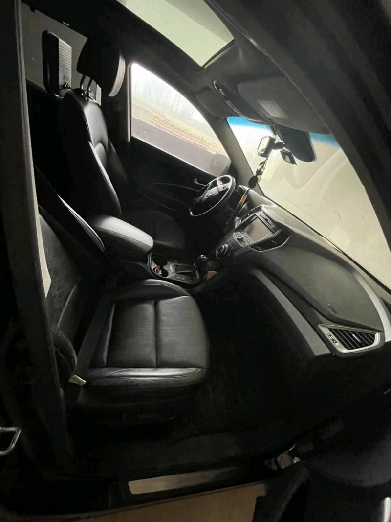 北京13年现代格越6