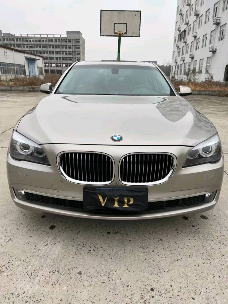 北京11年宝马7系1