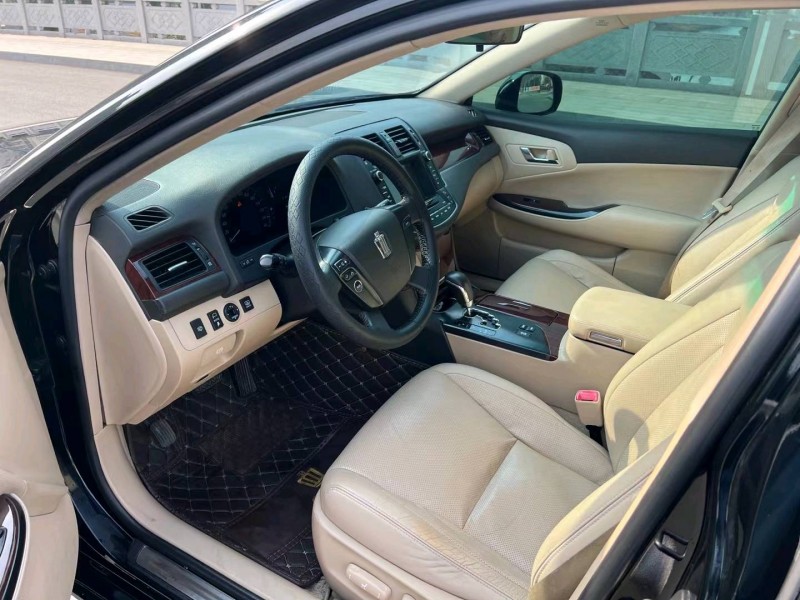 徐州13年丰田皇冠6