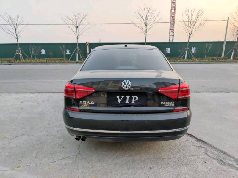 徐州17年大众帕萨特8