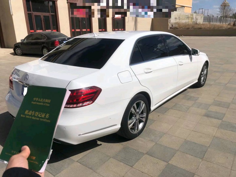 北京14年奔驰E8