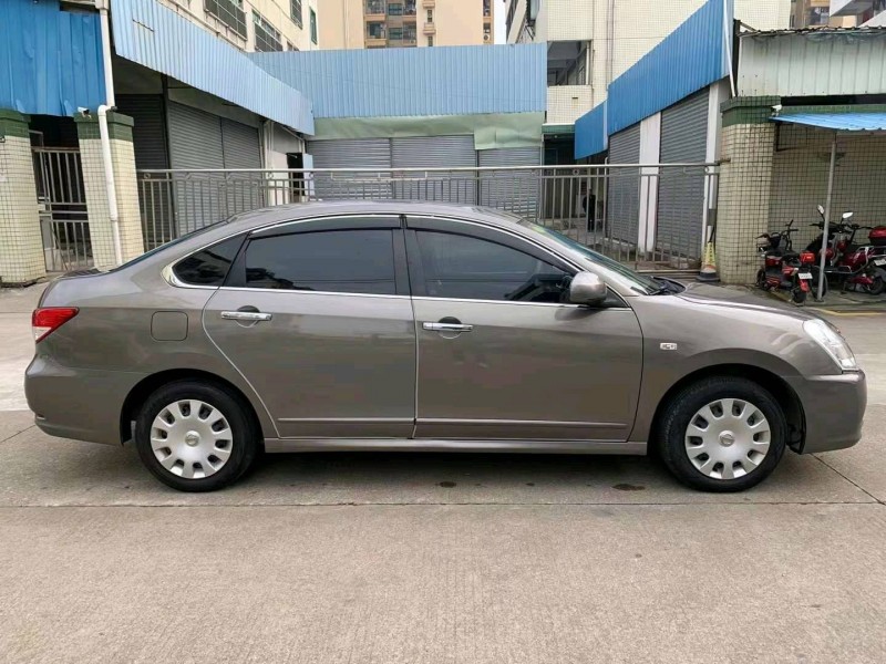中山17年日產軒逸2