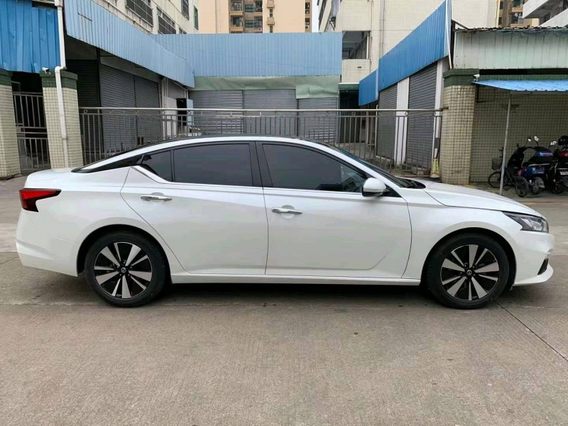 中山21年日產天籟3