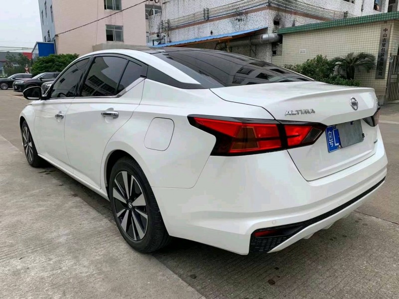 中山21年日產天籟6