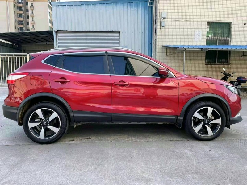 中山17年日產逍客2