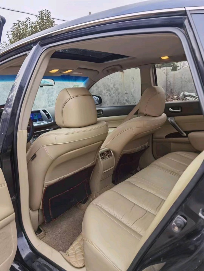 新鄉10年日產天籟3
