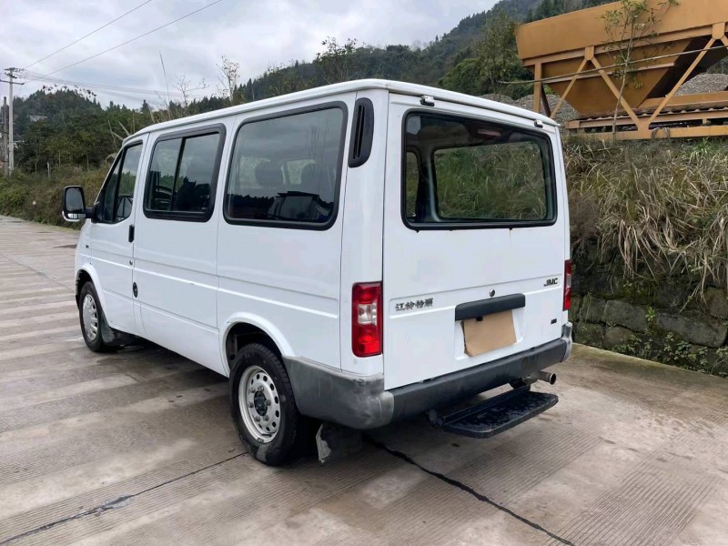 重慶18年江鈴特順8