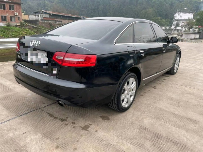 重慶10年奧迪A6L8