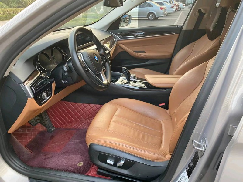 徐州18年宝马5系3