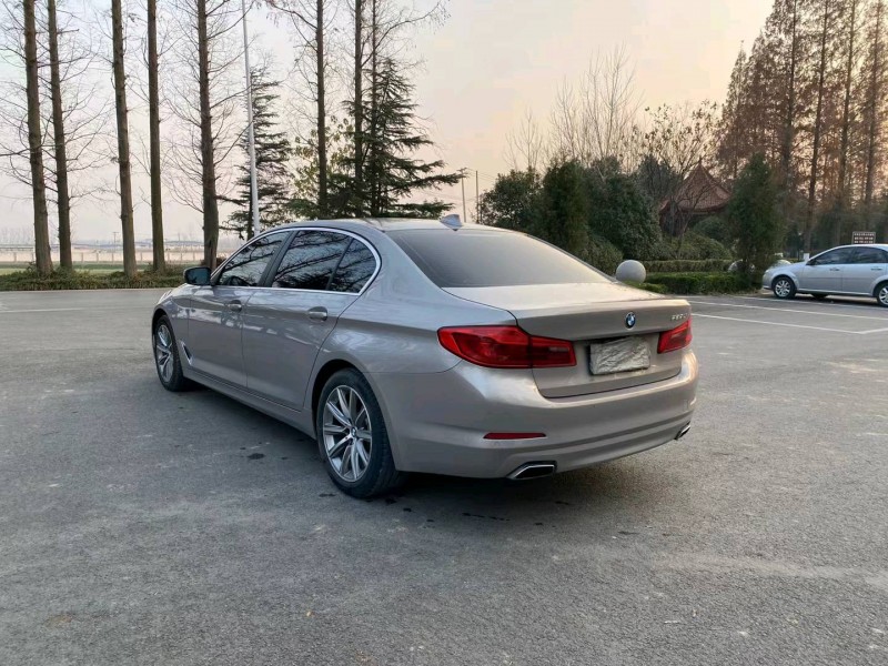 徐州18年宝马5系2