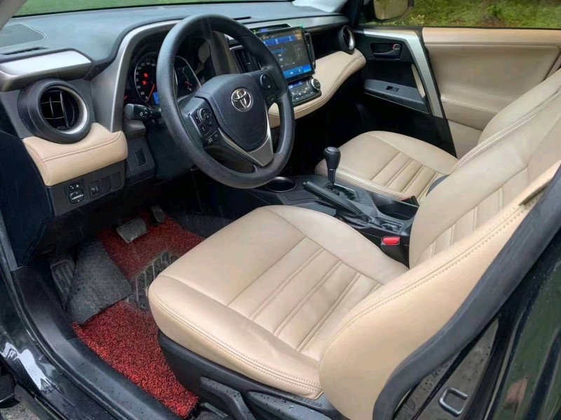臺州16年豐田RAV44