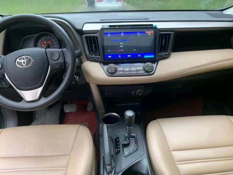 臺州16年豐田RAV46