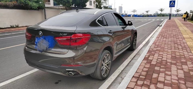广州17年宝马X62