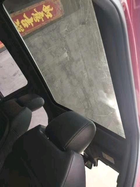 济宁16年陆风X76