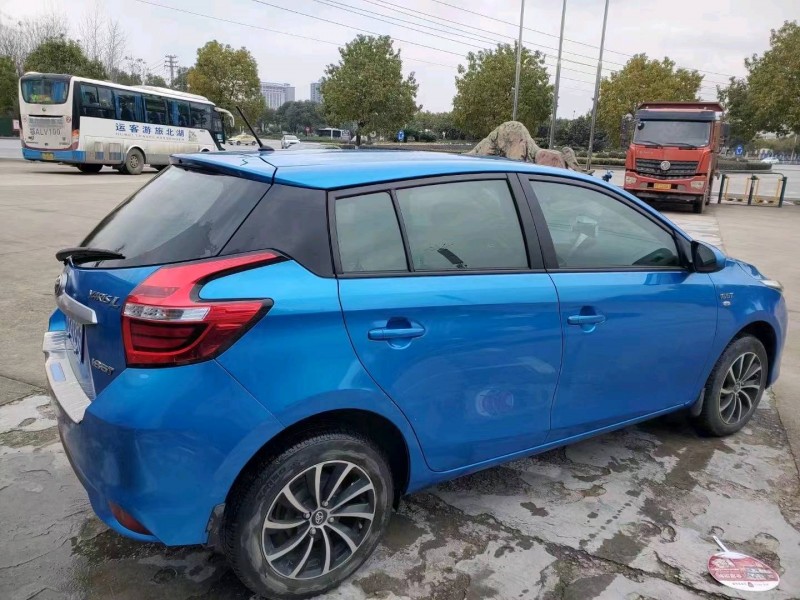 孝感18年豐田YARiS L 致炫8