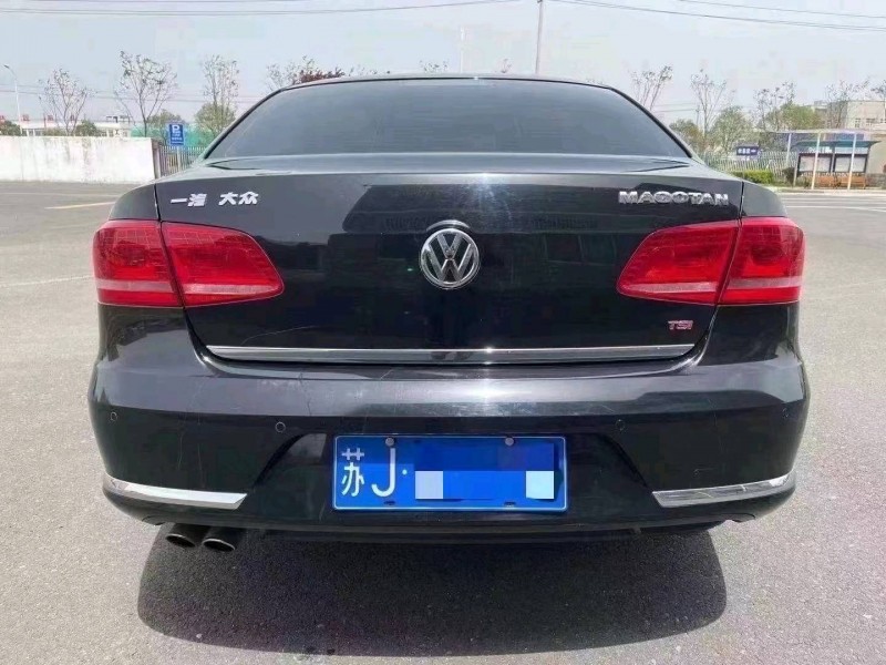 鹽城14年大眾邁騰9