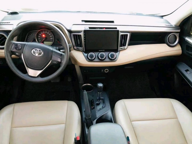 廊坊15年豐田RAV4榮放8