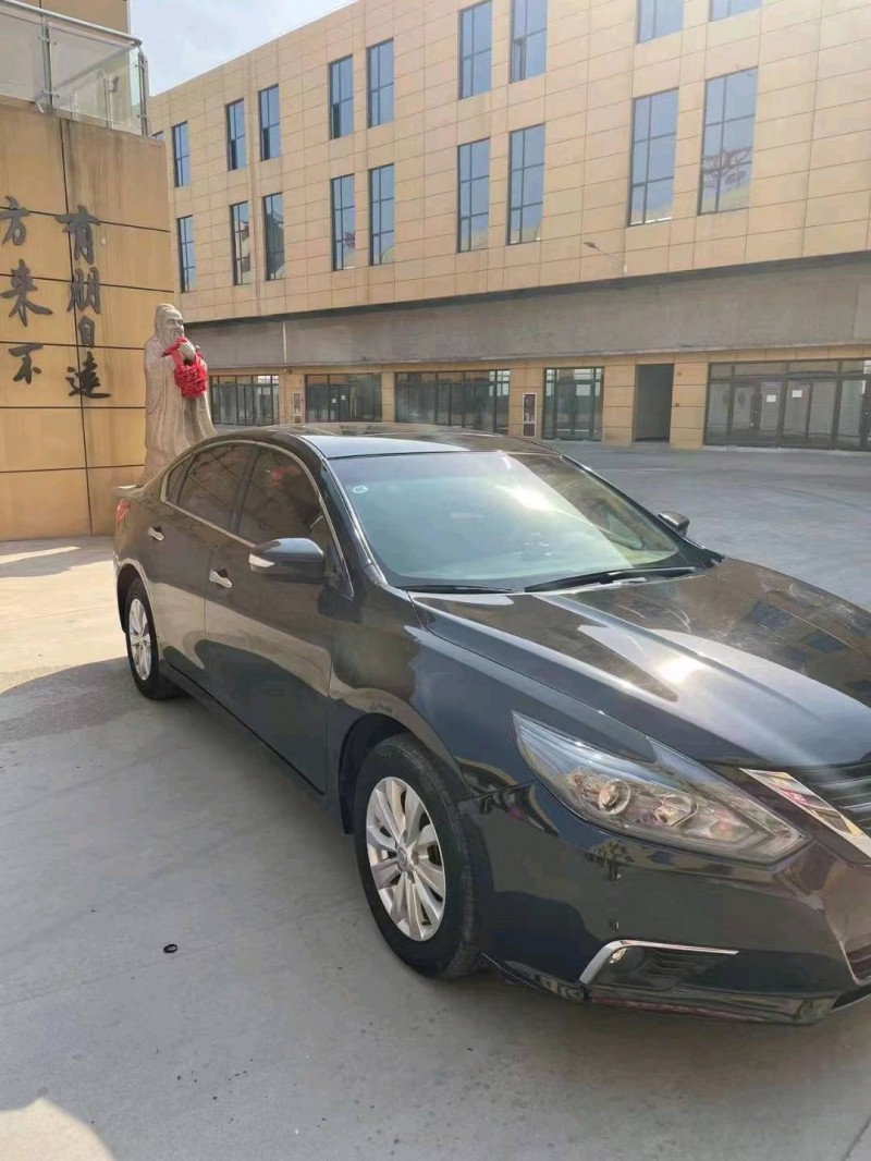濰坊17年日產天籟2