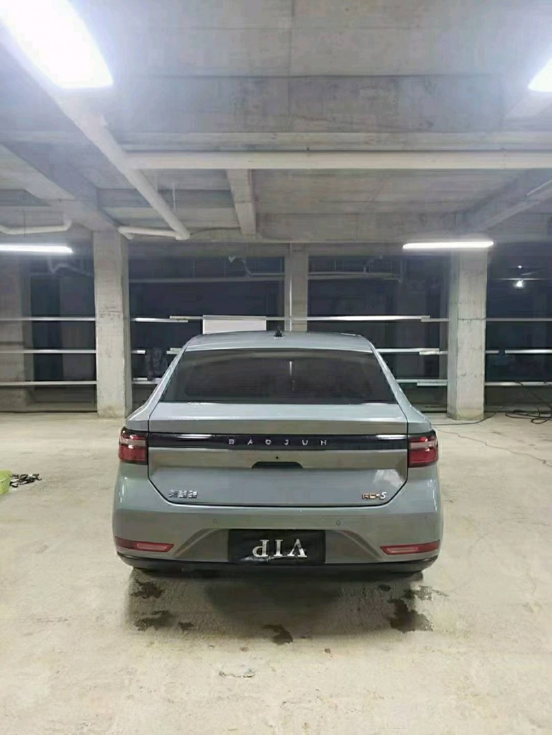 黔西南21年寶駿RC56