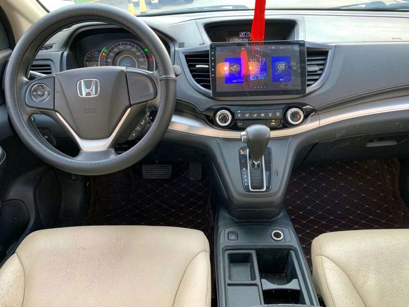 中山17年本田CR-V8