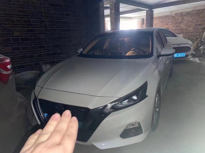 廈門20年日產天籟1