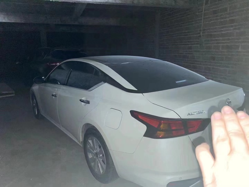 廈門20年日產天籟2
