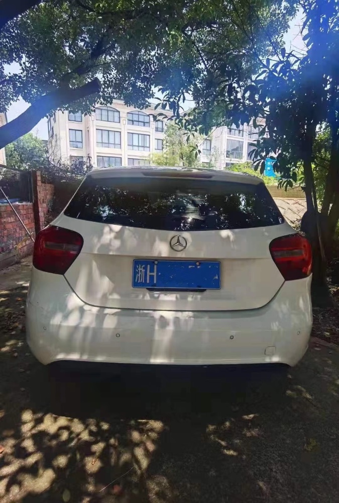 寧波13年奔馳A5