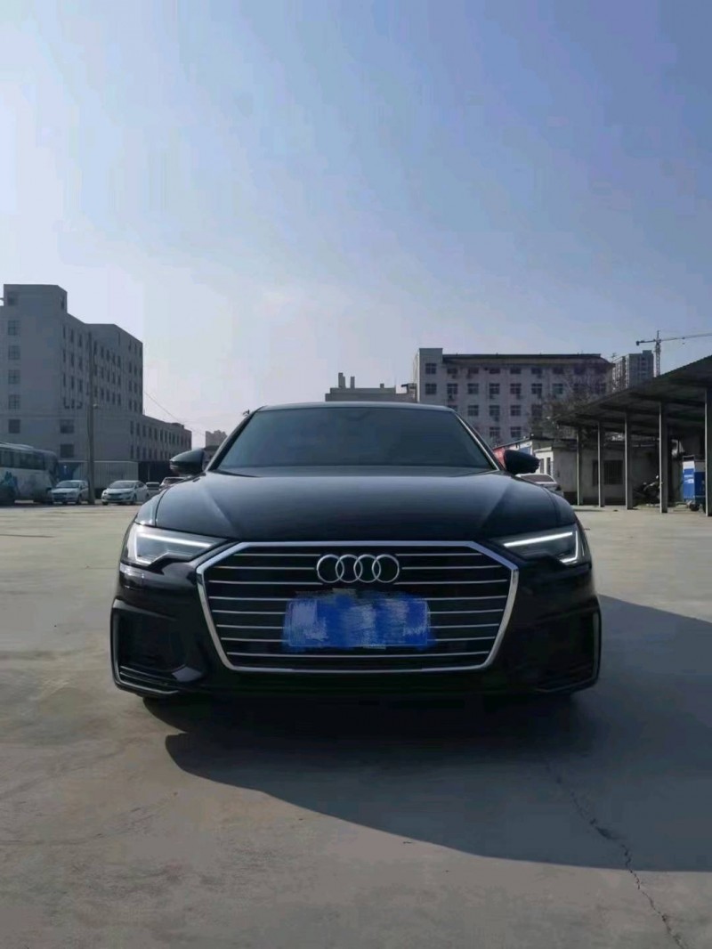 青島19年奧迪A6L1