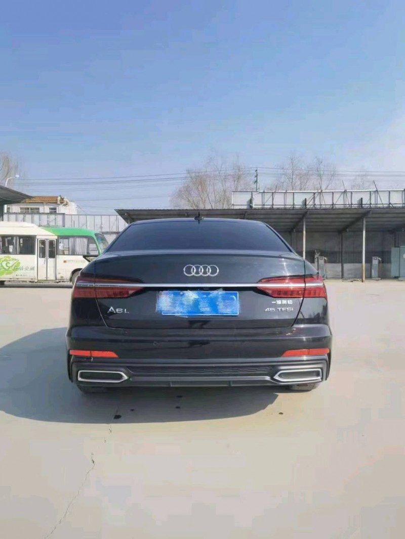 青島19年奧迪A6L7