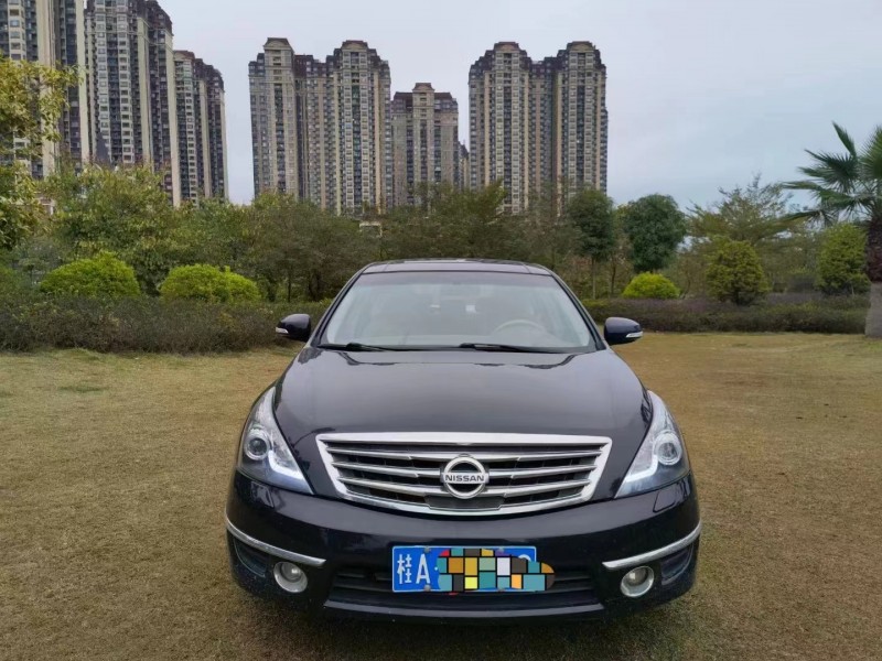 南寧09年日產天籟1