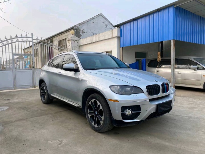 徐州09年宝马X68