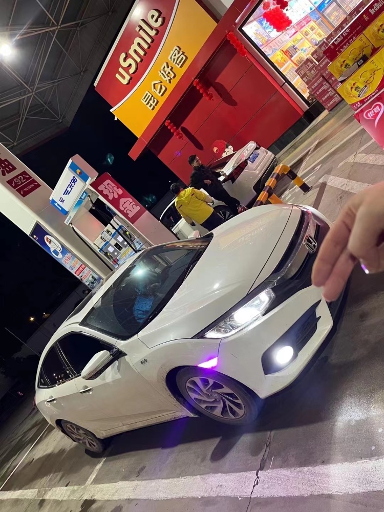 防城港18年本田思域2