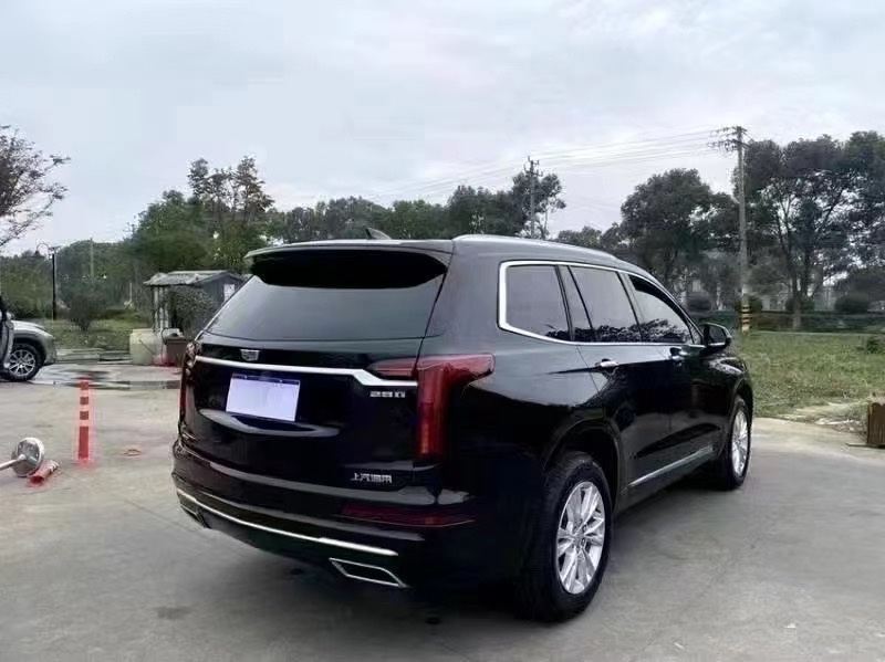 南寧21年凱迪拉克XT65