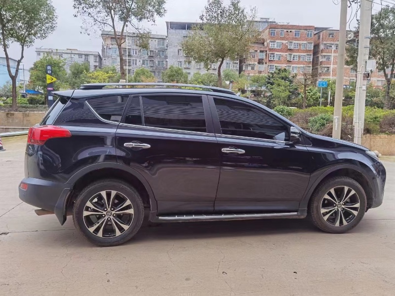 南寧15年豐田RAV45