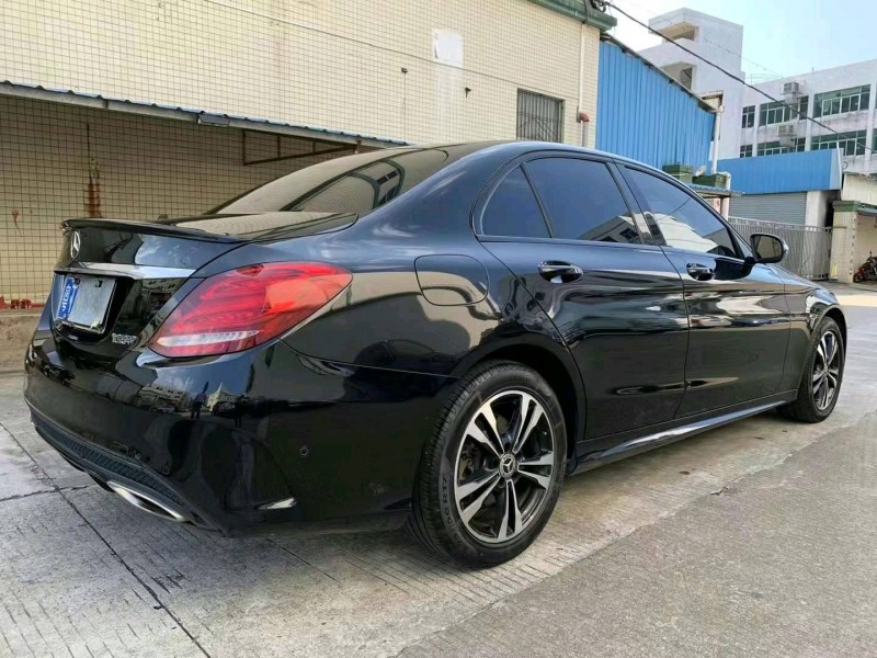 中山18年奔馳C5