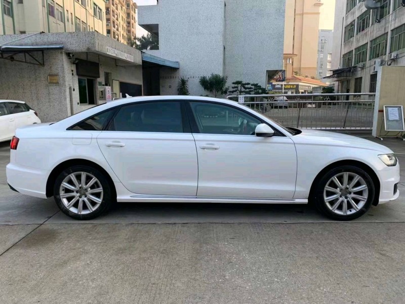 中山17年奧迪A6L9