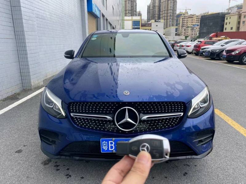 广州19年奔驰GLC9