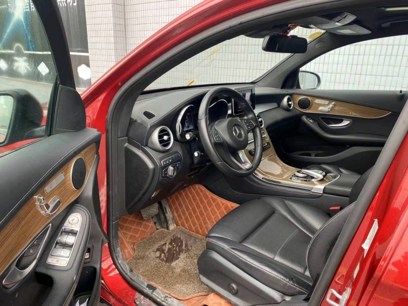 广州17年奔驰GLC2